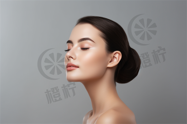 北京医院：洗头掉头发的原因及预防方法