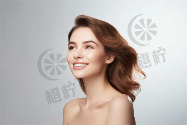 自体脂肪丰太阳穴安全性怎么样？